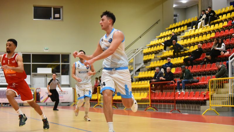 SERVE IL SORRISO AL GIRO DI BOA