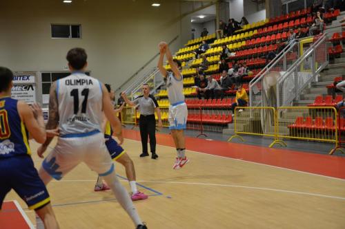 Olimpia-Castello-Loreto-Pesaro-33