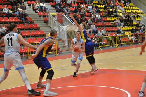 Olimpia-Castello-Loreto-Pesaro-95