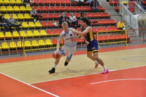 Olimpia-Castello-Loreto-Pesaro-97